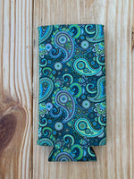 Green Paisley Slim Can Cooler